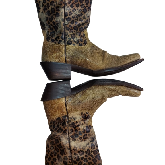 Ariat Leather Western Leopard Print Cowboy Boot - Picture 4 of 9